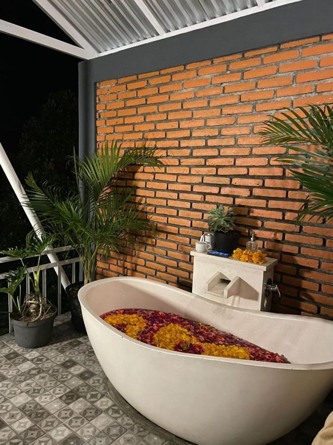 Moondock Luxury Camp Hotel Munduk Kültér fotó