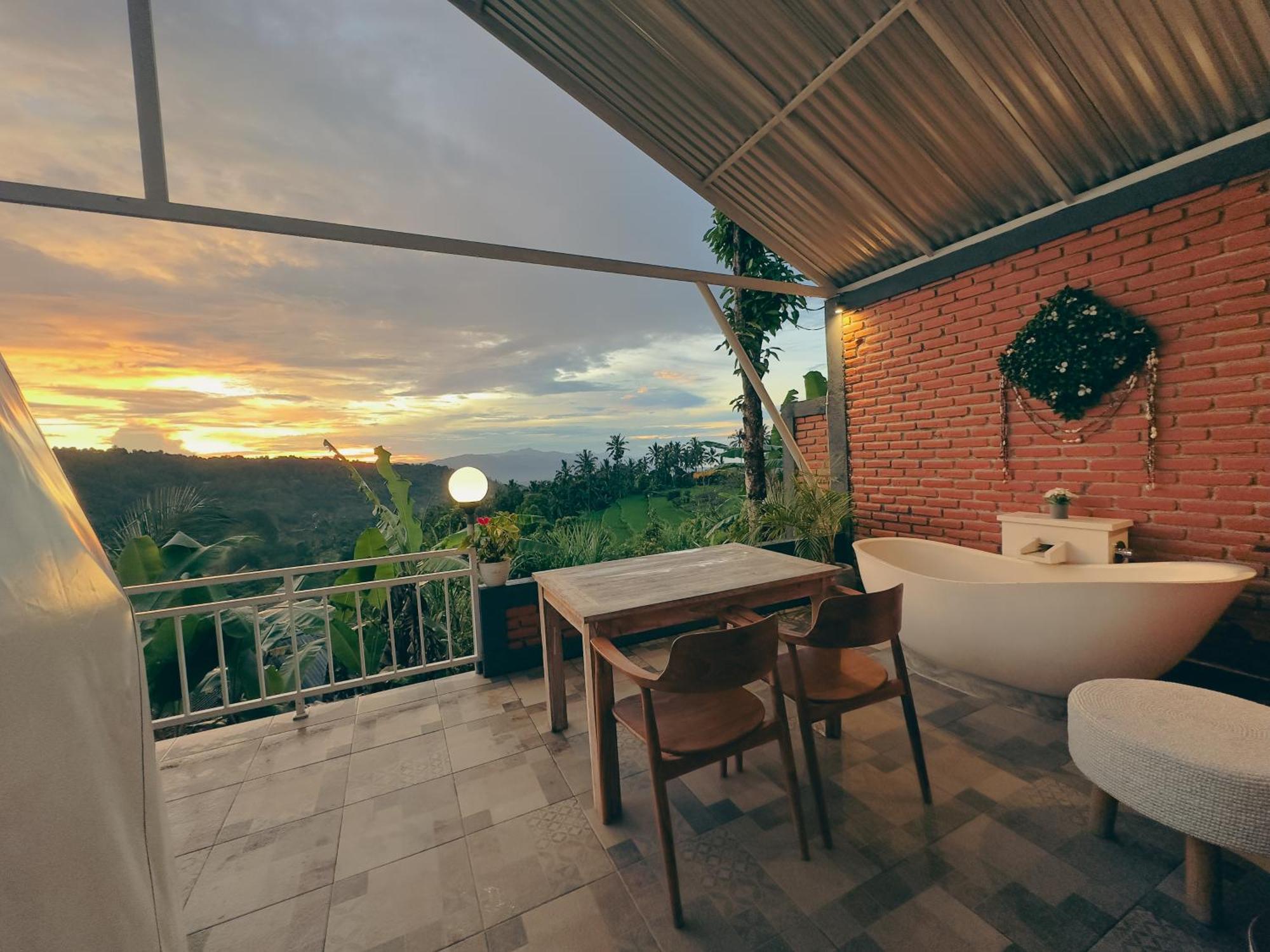 Moondock Luxury Camp Hotel Munduk Kültér fotó